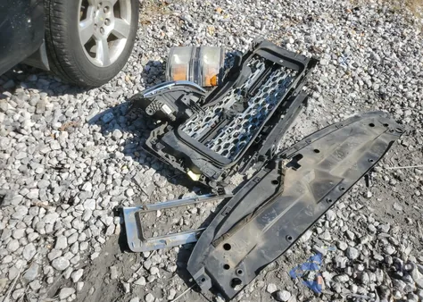 2015 Chevrolet Silverado C1500 Lt из США, поврежденный, VIN 3GCPCREC9FG328065